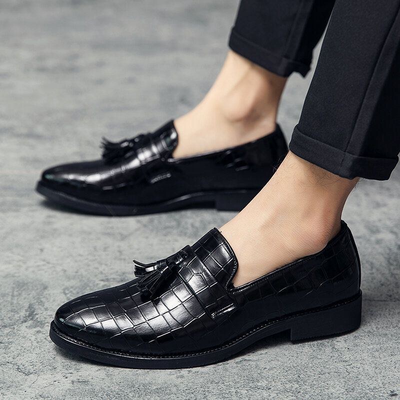 Herr Läder Andas Mjuk Sula Retro Crocodile Grain Slip On Casual Skor