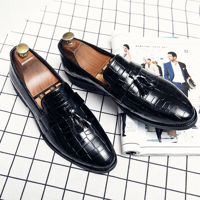 Herr Läder Andas Mjuk Sula Retro Crocodile Grain Slip On Casual Skor